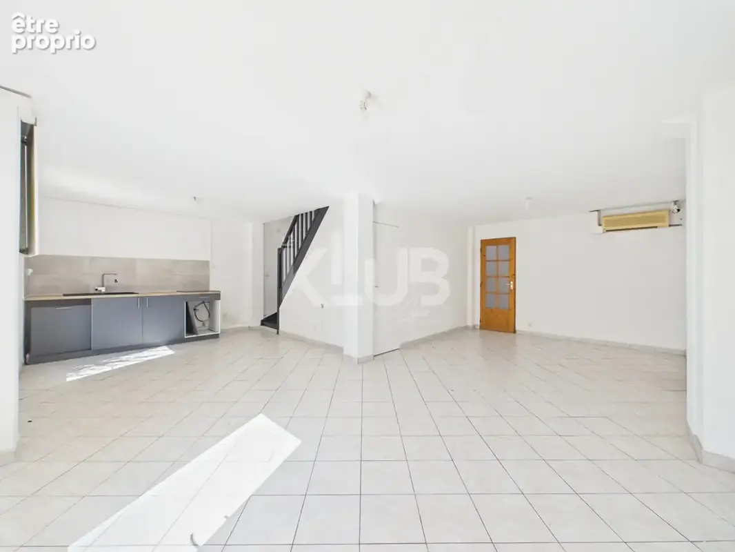 Maison Marseille 5 pièce(s) 138.5 m2 - photo 2
