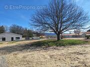 Terrain à LA BRILLANNE