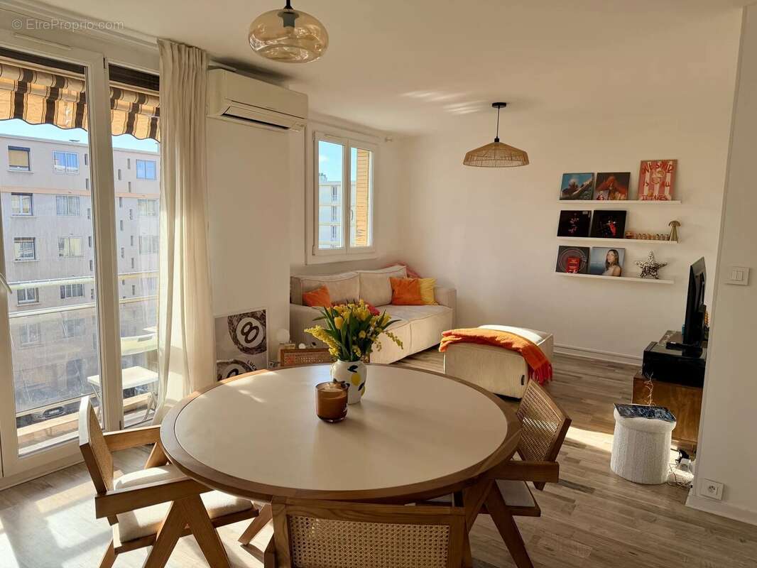 Appartement à MARSEILLE-10E