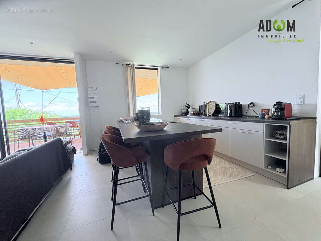 Maison à SAINT-JOSEPH