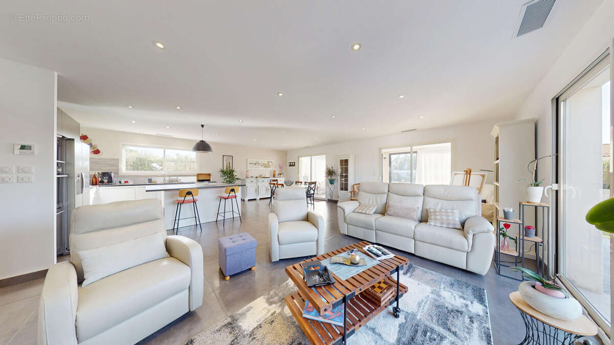 Maison à SAINT-NAZAIRE-D'AUDE