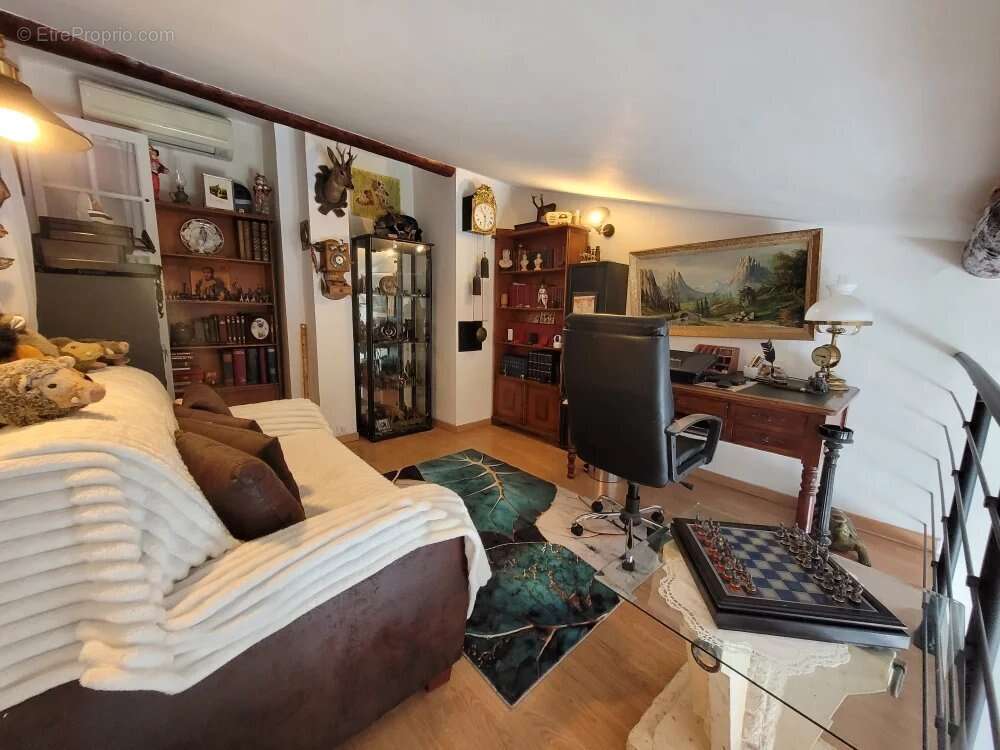 Appartement à PEYMEINADE