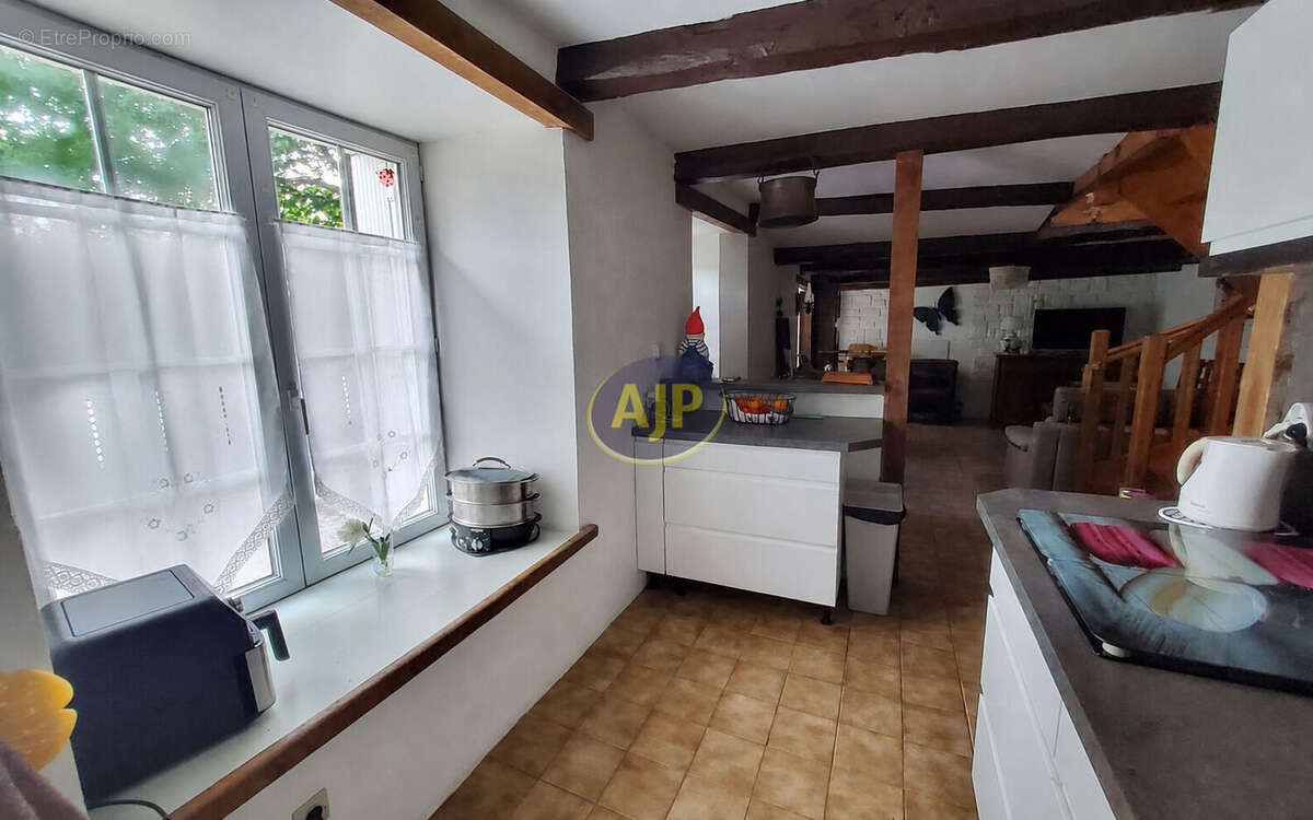 Maison à CLEGUEREC