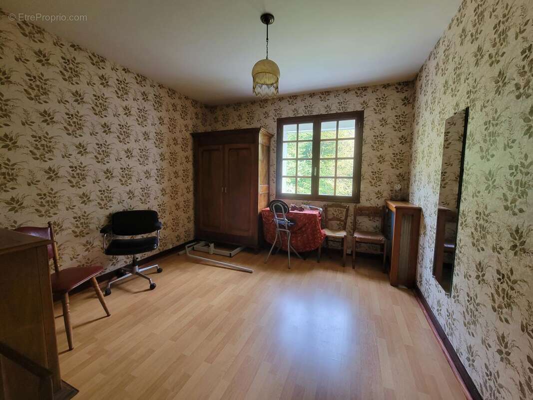 Maison 162 m² à Seglien  - photo 7