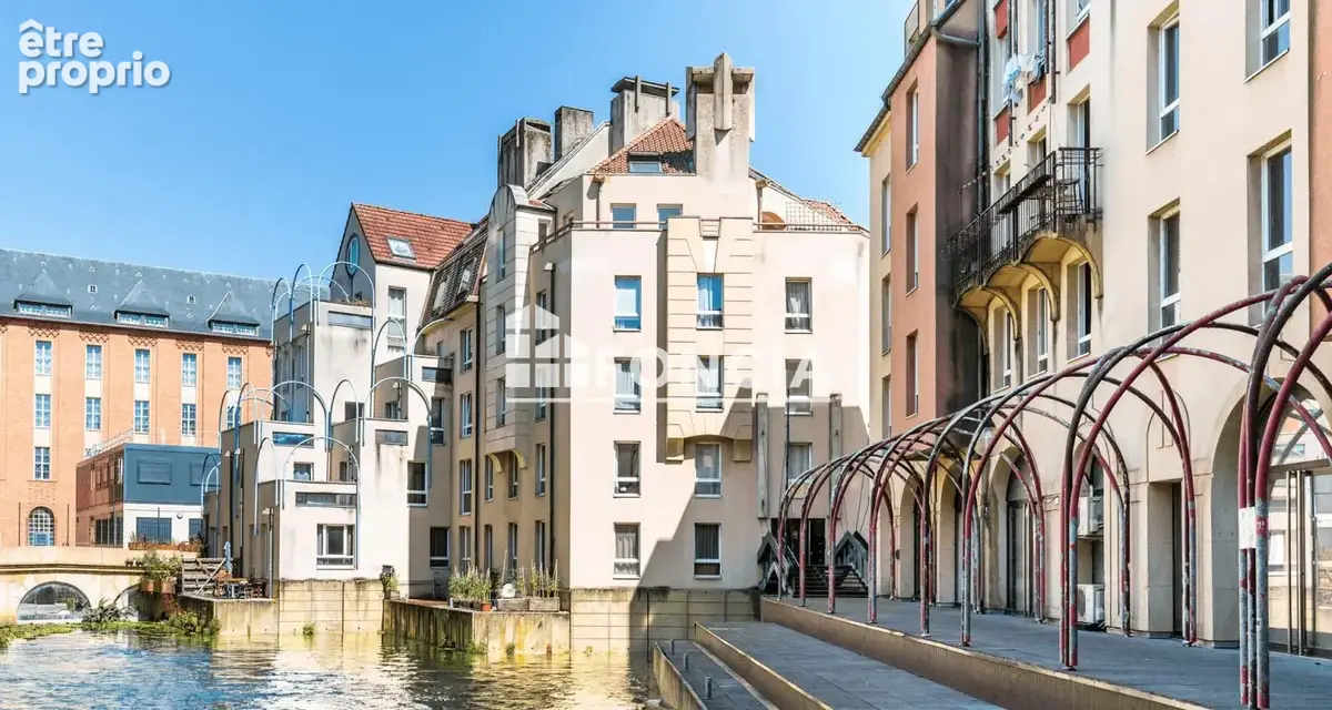 Dans le coeur de Metz - F5 de 172M2 avec terrasse et vue unique + parking - photo 7