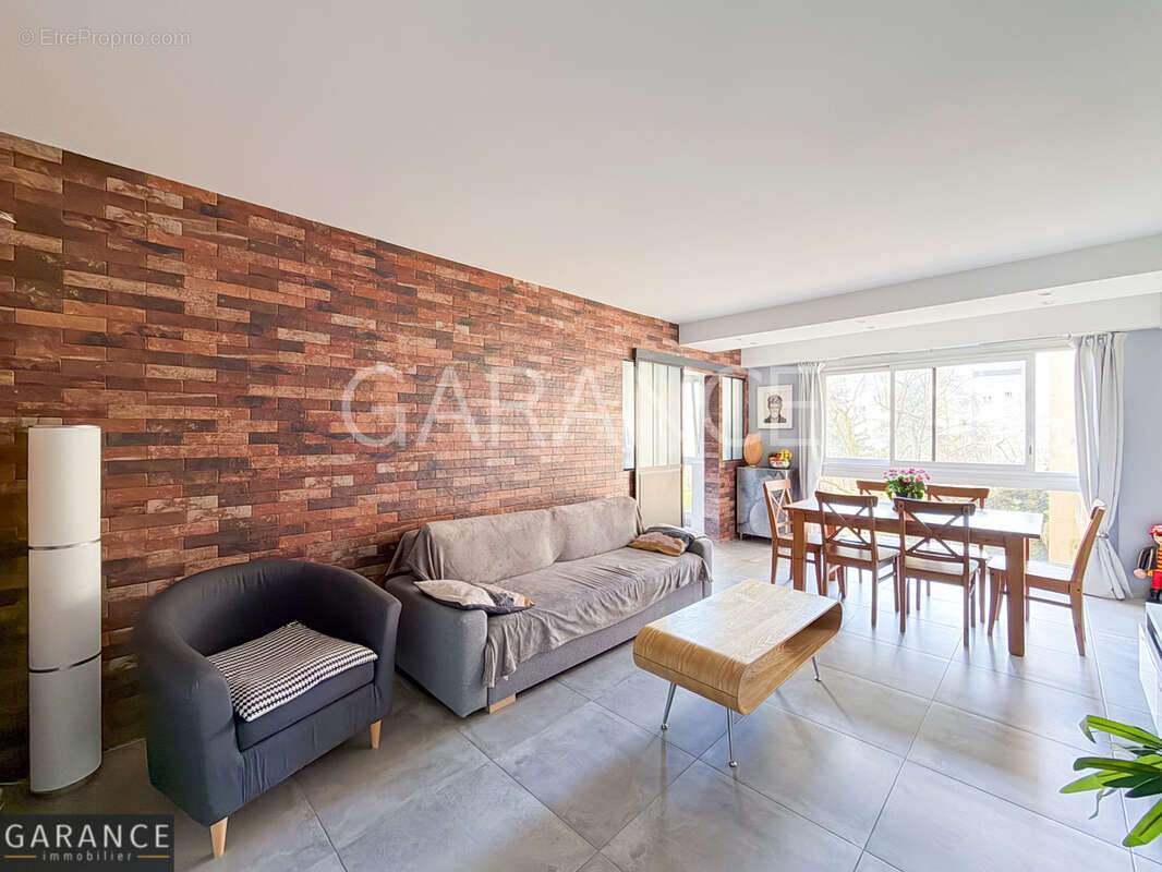 Appartement à PARIS-12E