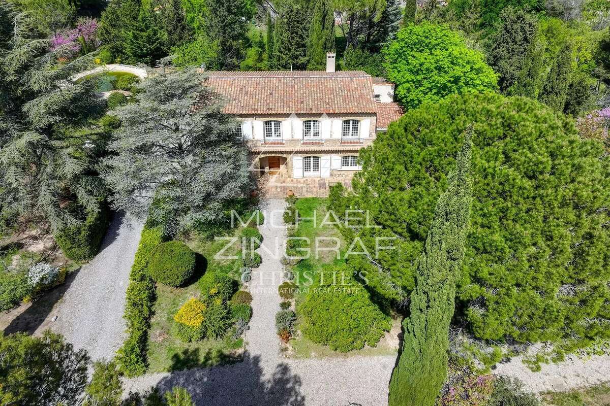 Maison à AIX-EN-PROVENCE