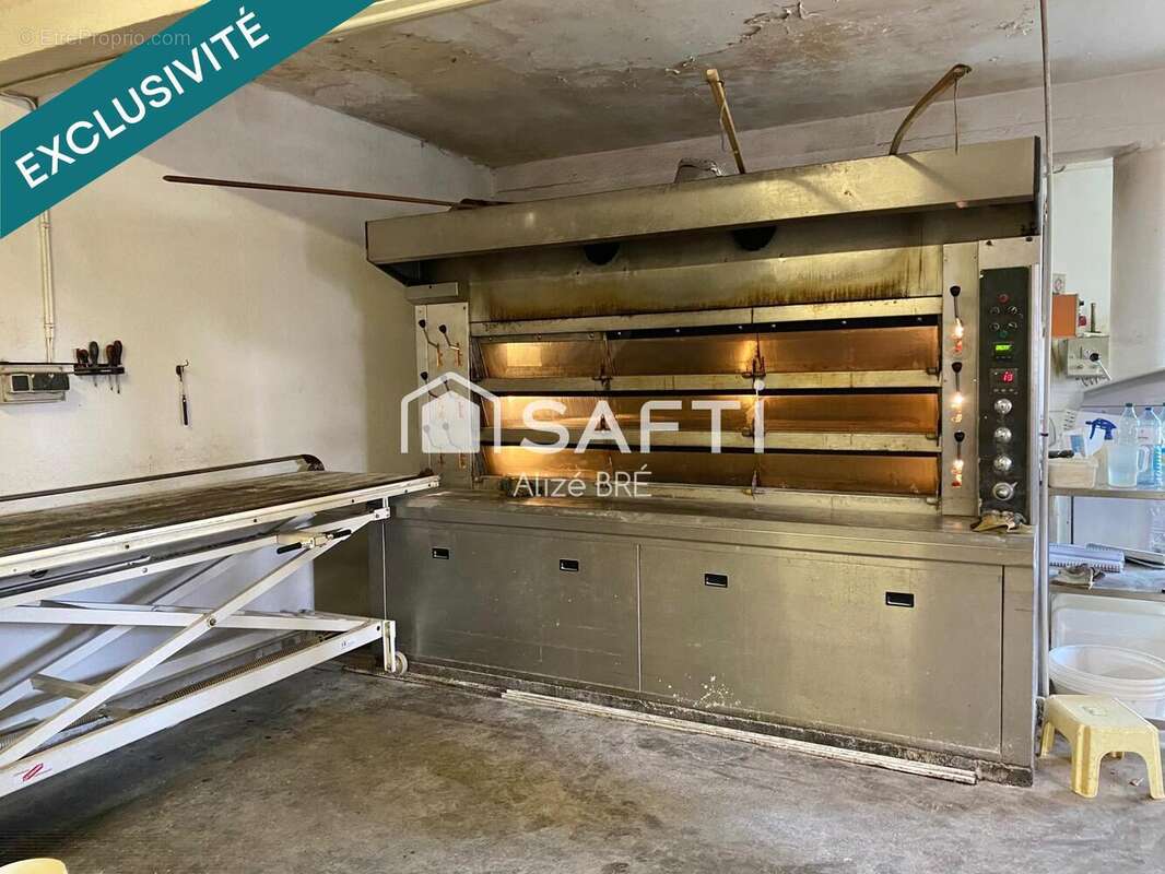 Photo 6 - Commerce à PLEUBIAN