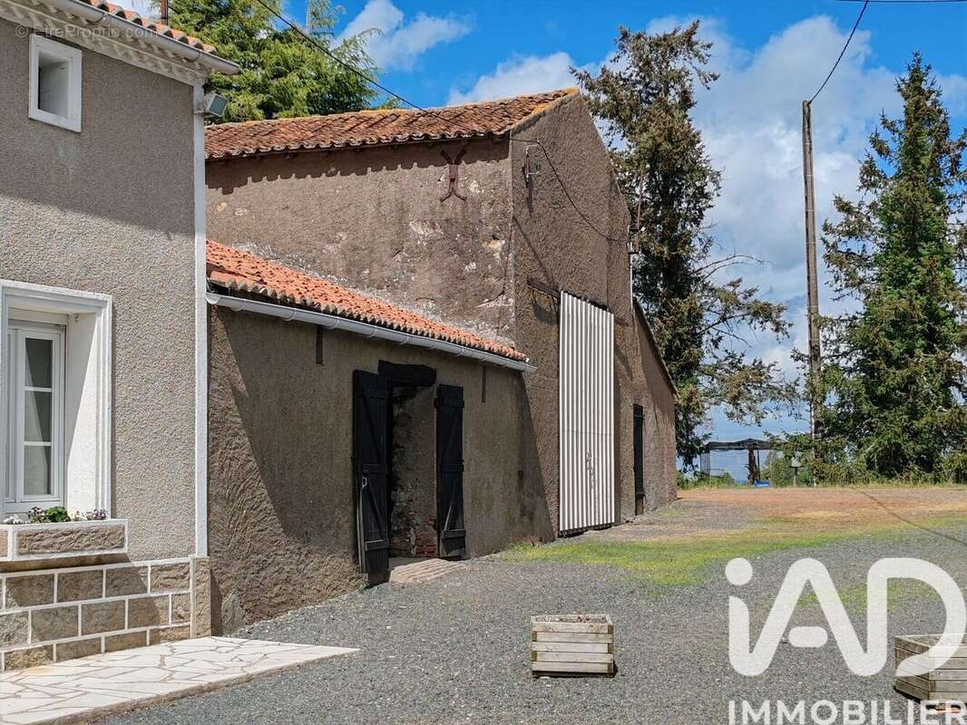 Photo 7 - Maison à CERNUSSON