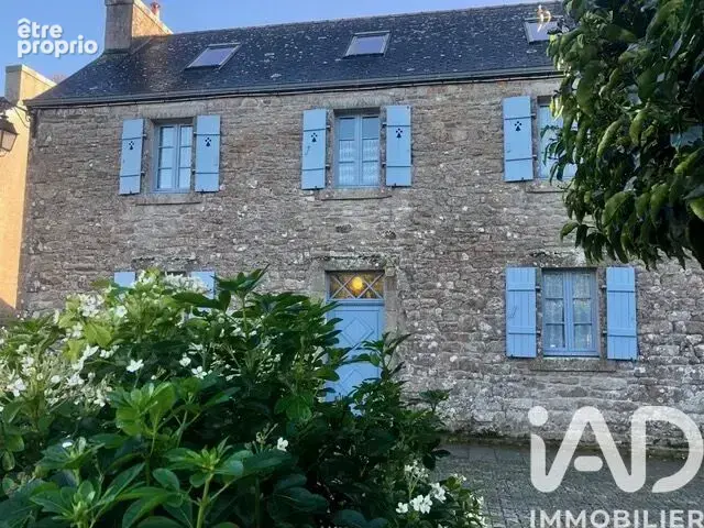 Photo 1 - Maison à LOCRONAN