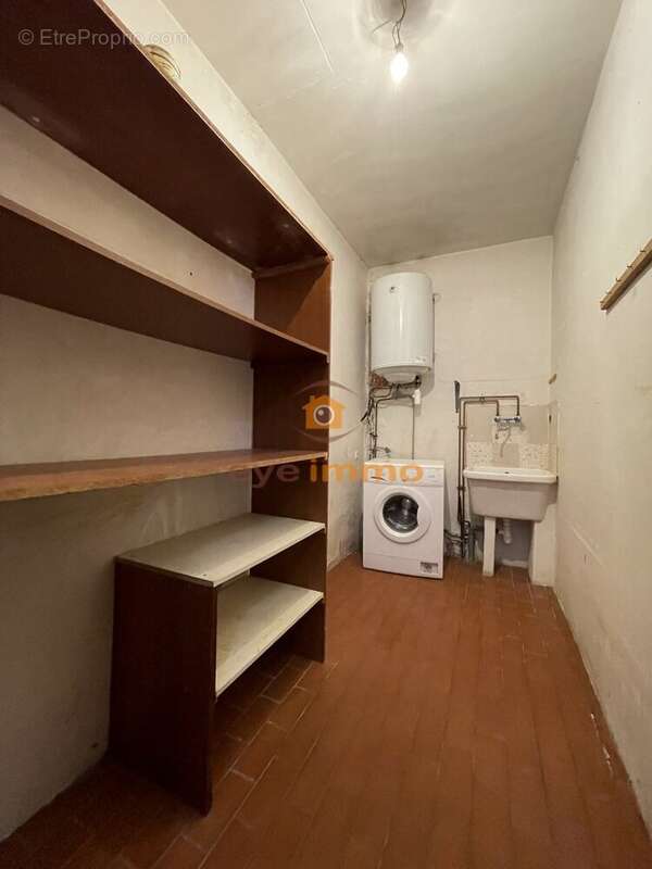 Appartement à LESPIGNAN