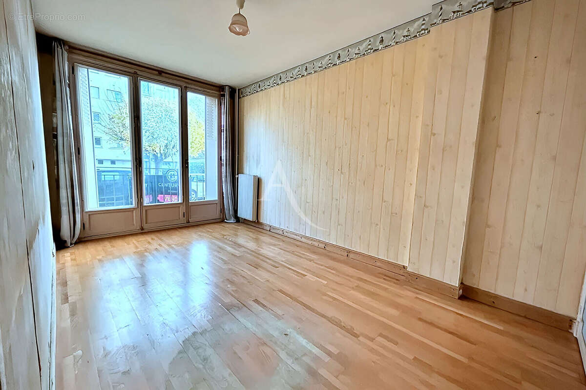 Appartement à VITRY-SUR-SEINE