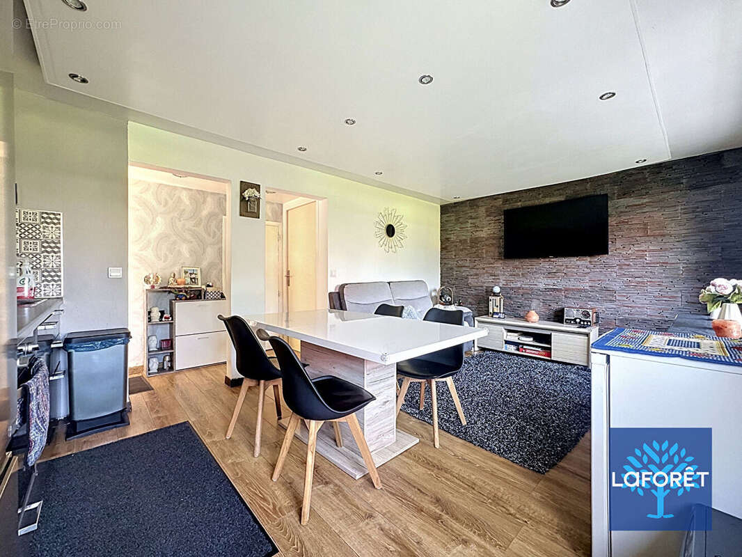Appartement à MORANGIS