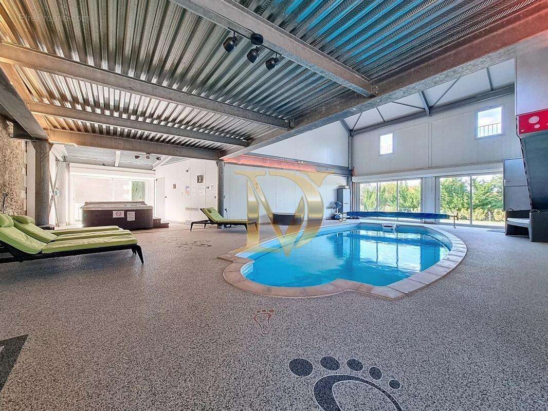 Maison à SAINT-GEORGES-SUR-CHER