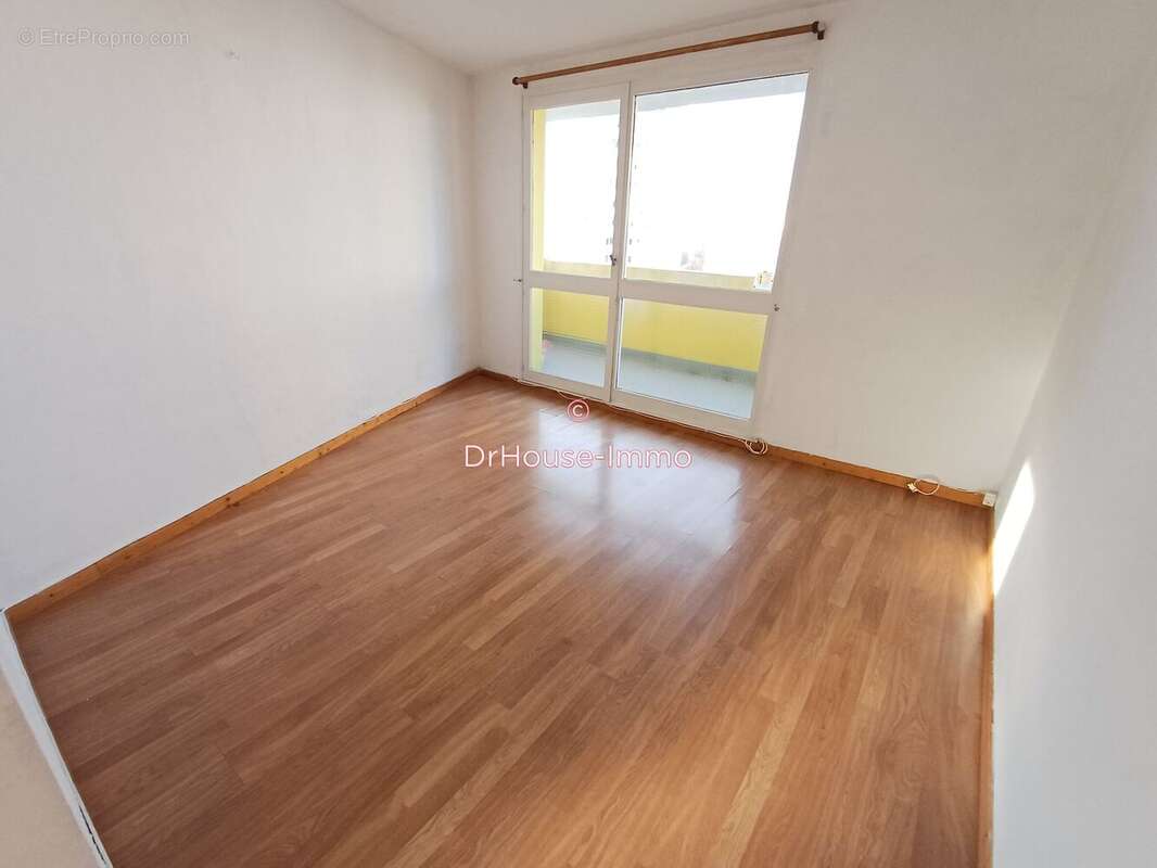 Appartement à SAINT-QUENTIN