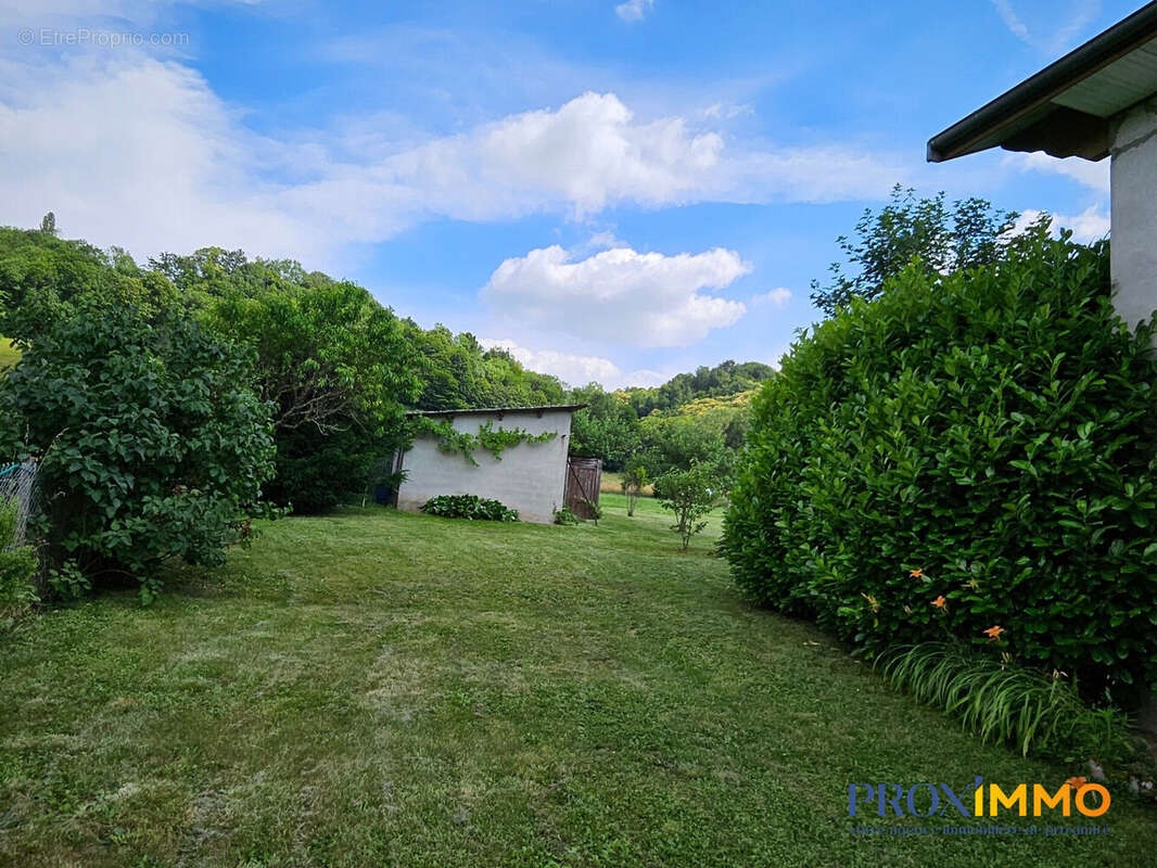 Maison 104 m² à Virieu  - photo 3