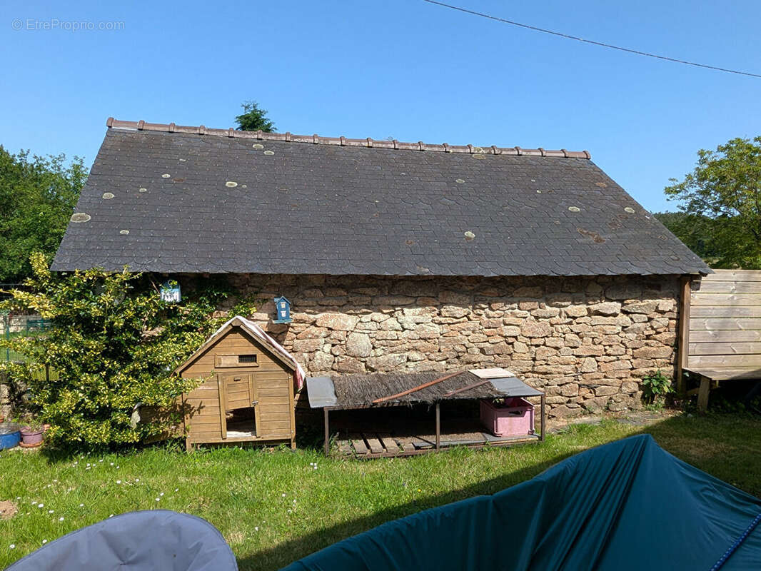 Maison à SAINT-GUYOMARD