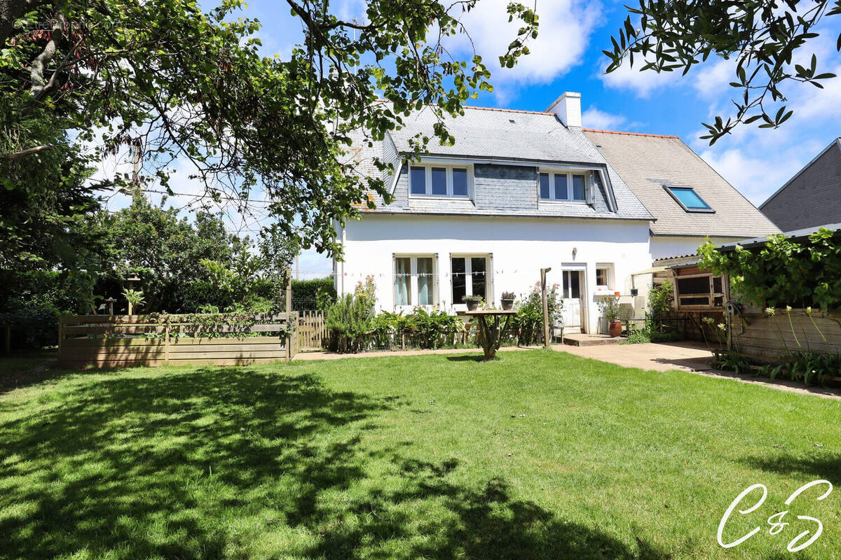 Maison à PLOBANNALEC-LESCONIL