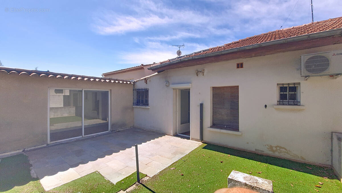 Appartement à NIMES