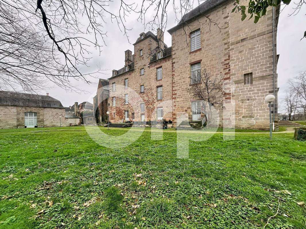 Appartement à COSNAC
