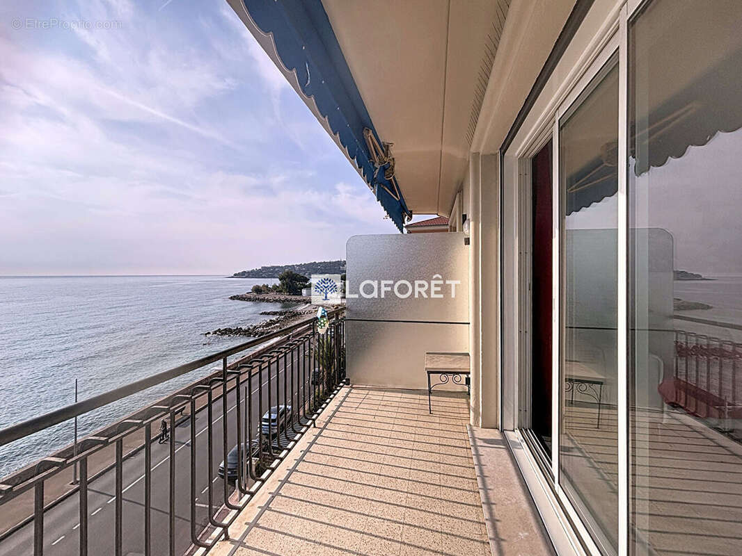 Appartement à MENTON