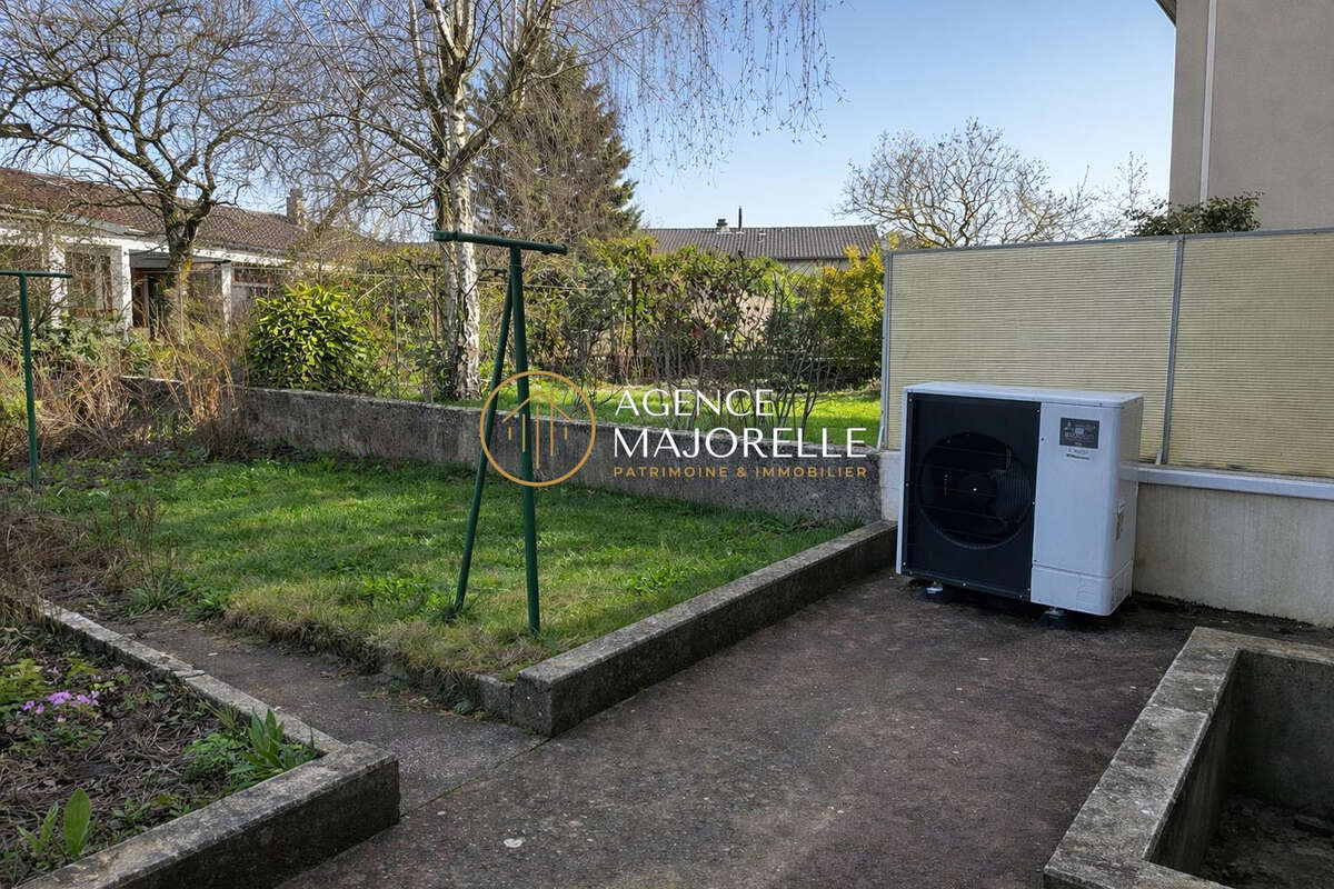 Maison à JARVILLE-LA-MALGRANGE