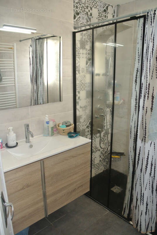 Maison à SAINTE-BAZEILLE