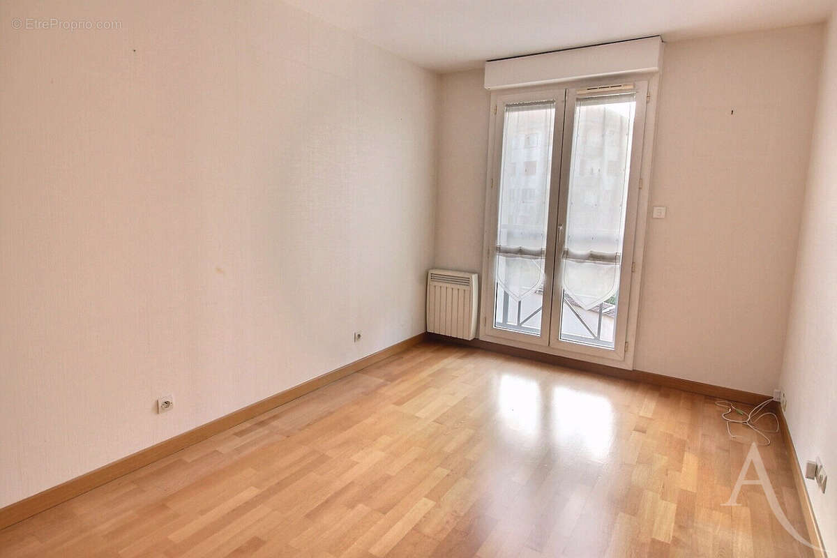 Appartement à THIAIS