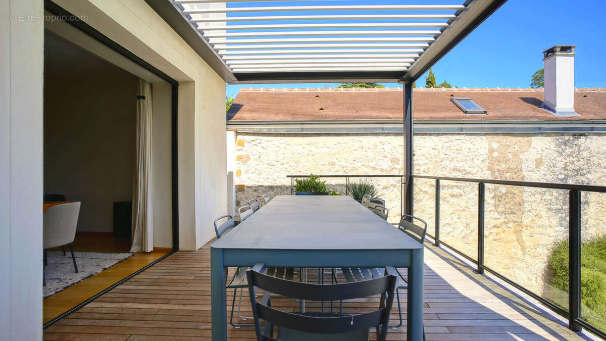 Maison à FONTAINEBLEAU