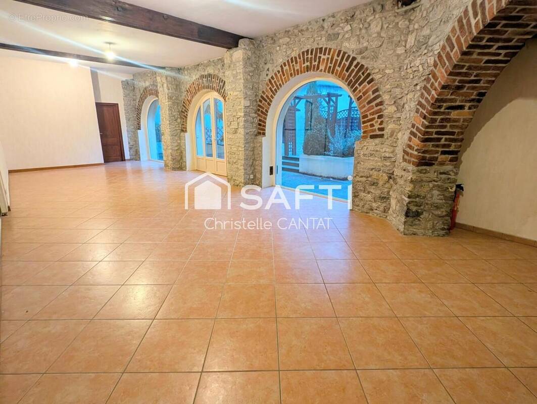 Photo 1 - Appartement à MONTLUCON