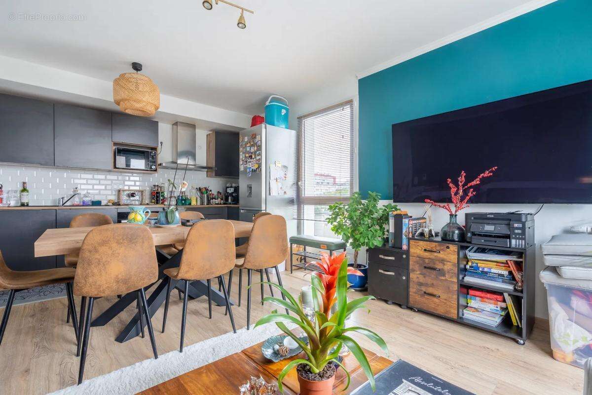 Appartement à LIVRY-GARGAN