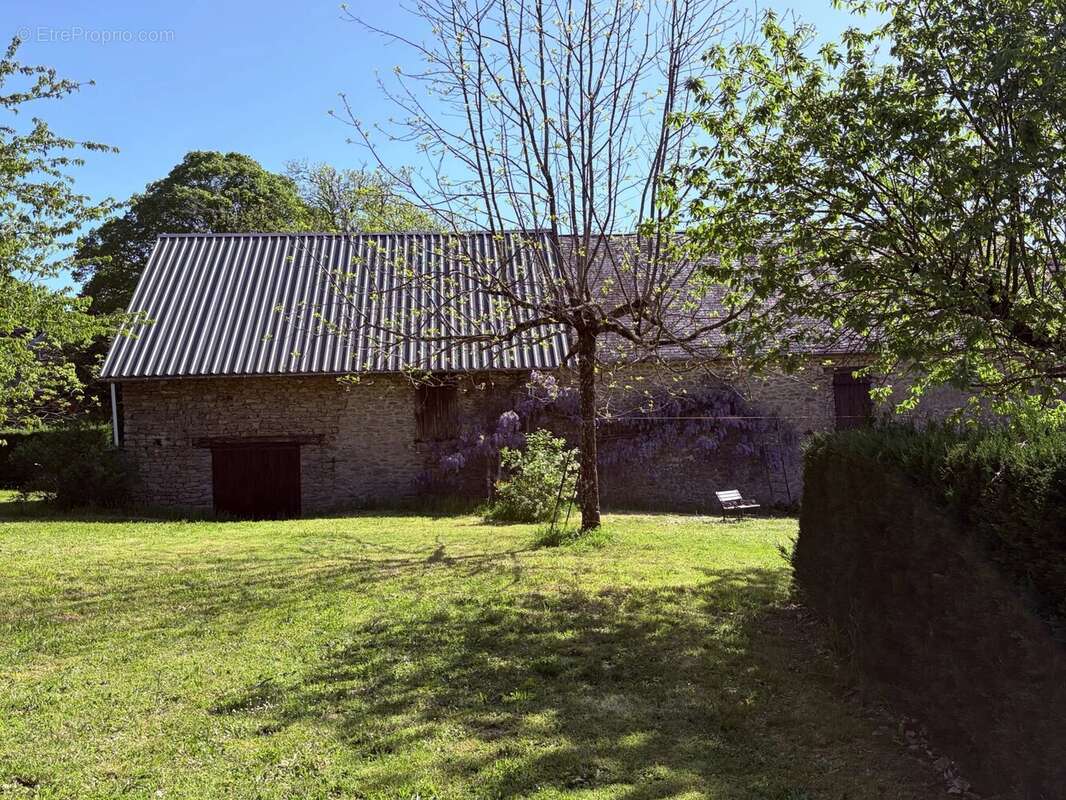 Maison à LES GRANDS-CHEZEAUX