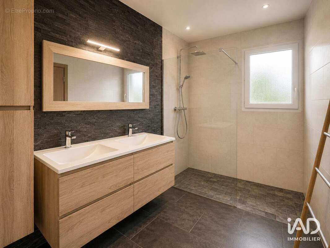 Maison 100 m² à Saugnacq-Et-Muret  - photo 6