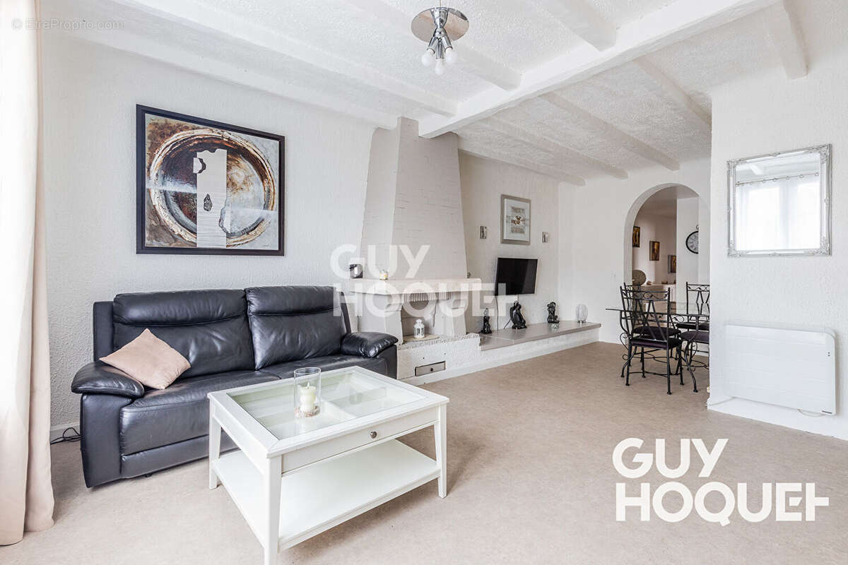 Maison à ATHIS-MONS