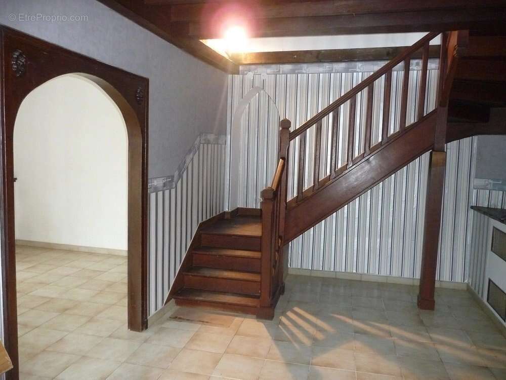 Maison à BEAUMONT-DU-GATINAIS