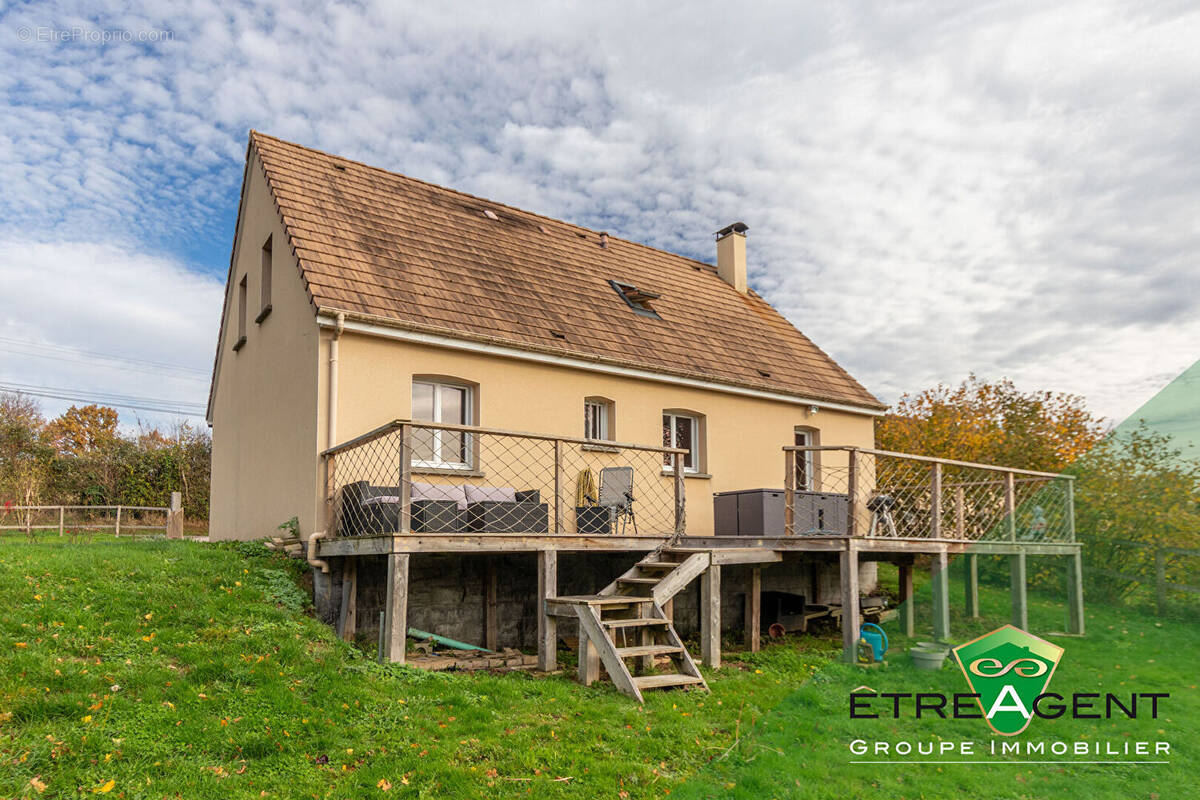 Maison à BONSMOULINS