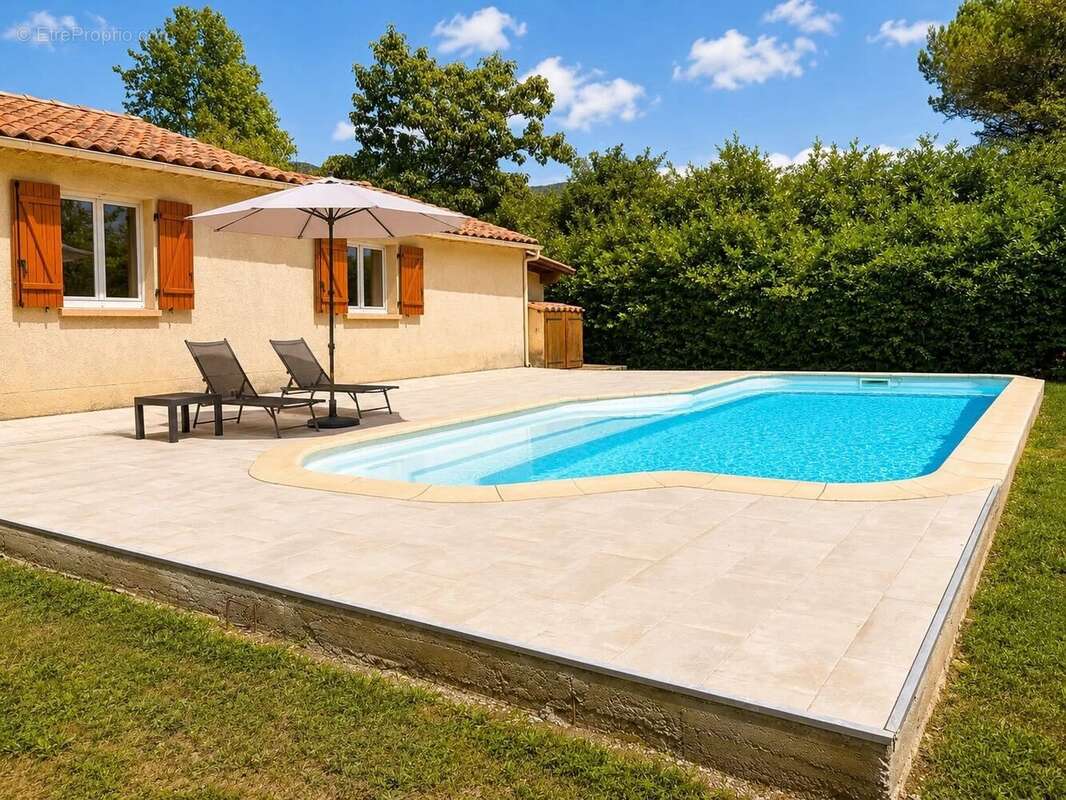 Maison 81 m² à Sospel  - photo 2