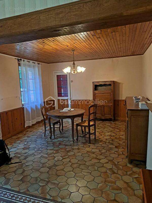 Maison à L&#039;AIGLE