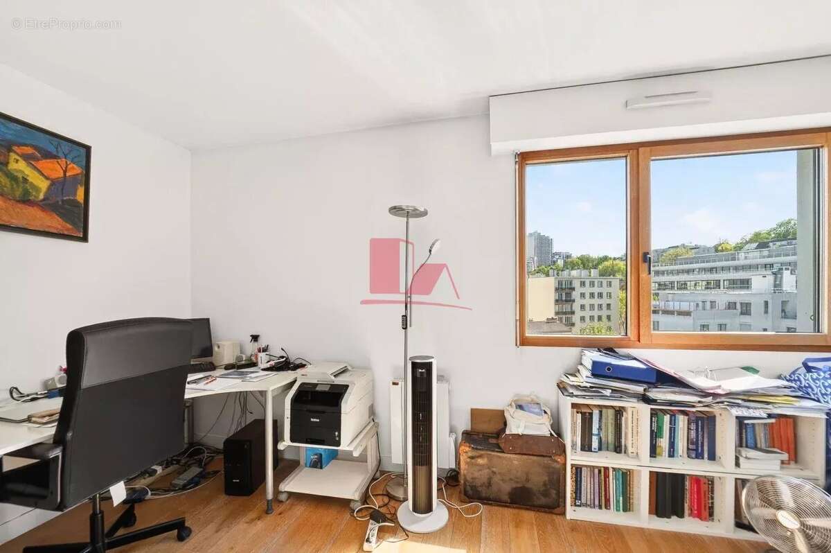 Appartement à ISSY-LES-MOULINEAUX