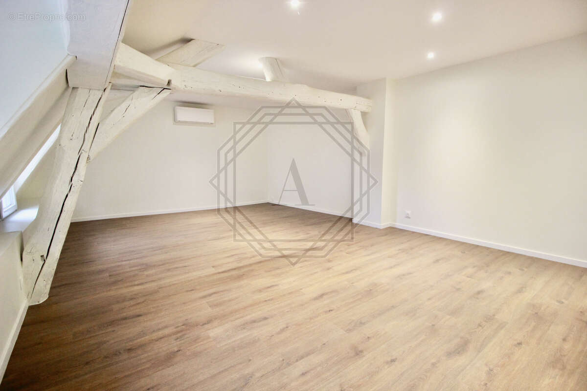 Maison à L'ISLE-ADAM