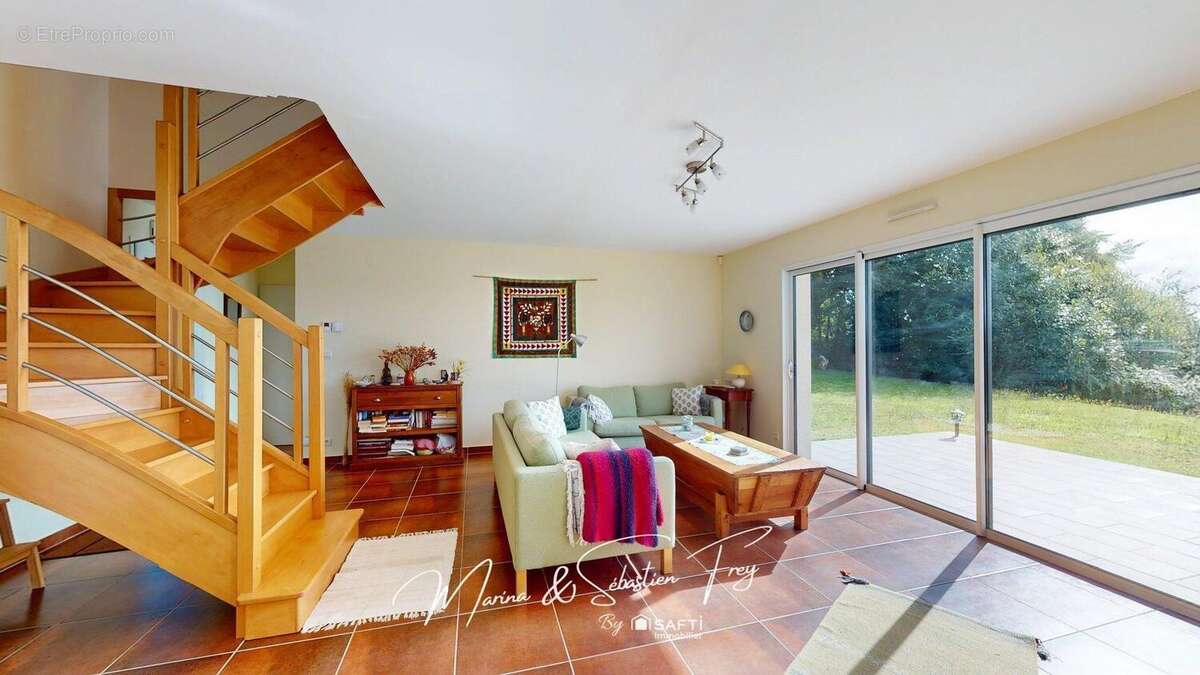 Photo 6 - Maison à LOCQUIREC