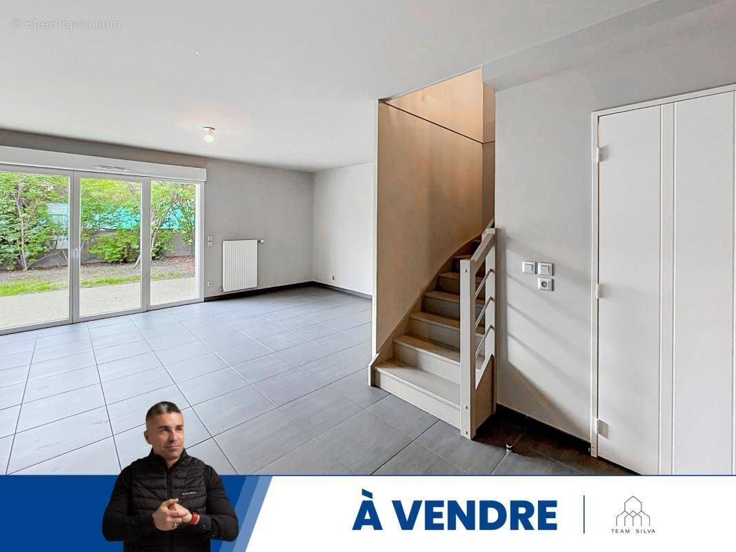 Maison à JONAGE