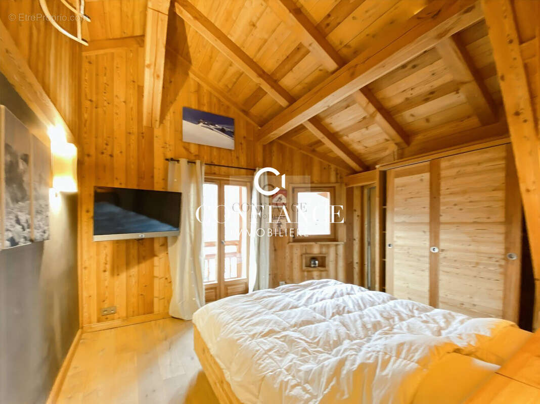 Maison 180 m² à Saint-Etienne-De-Tinee  - photo 7