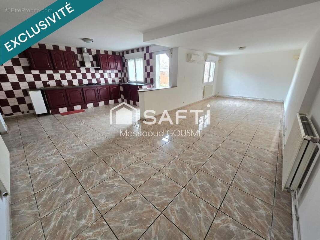 Photo 5 - Maison à VENISSIEUX