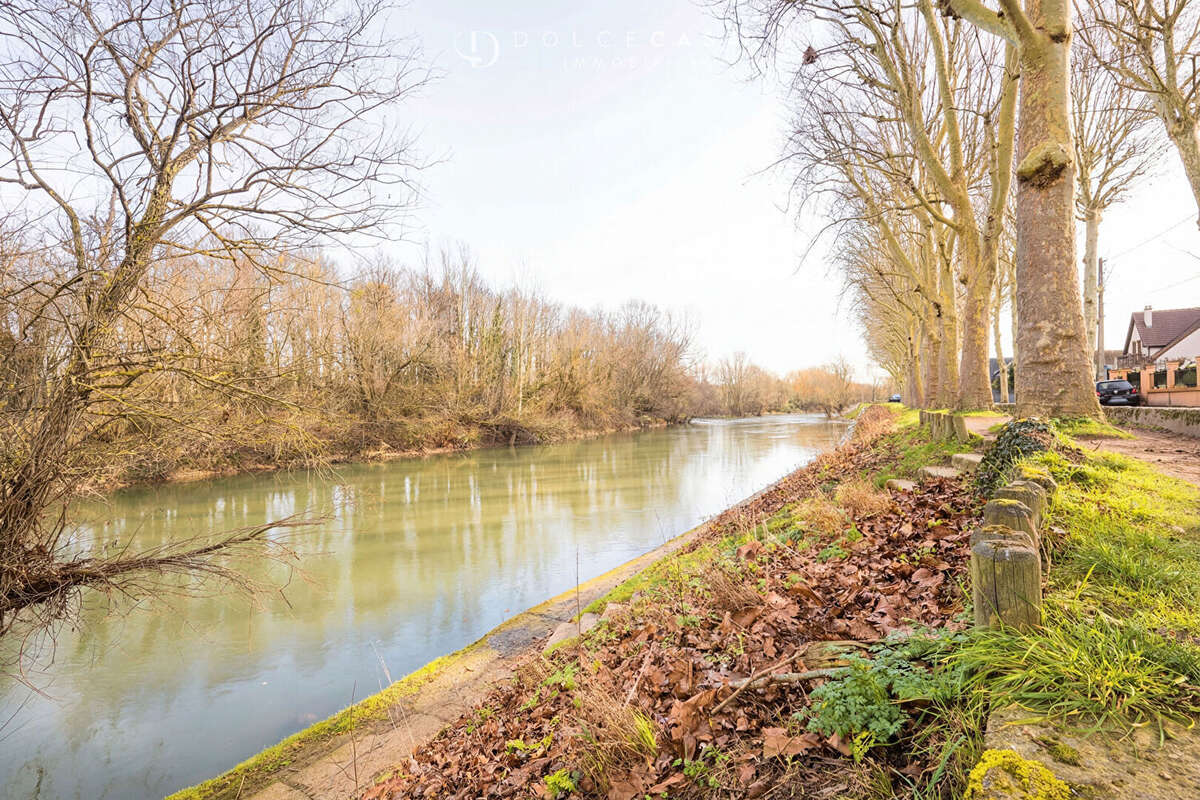 Maison à CHAMPS-SUR-MARNE