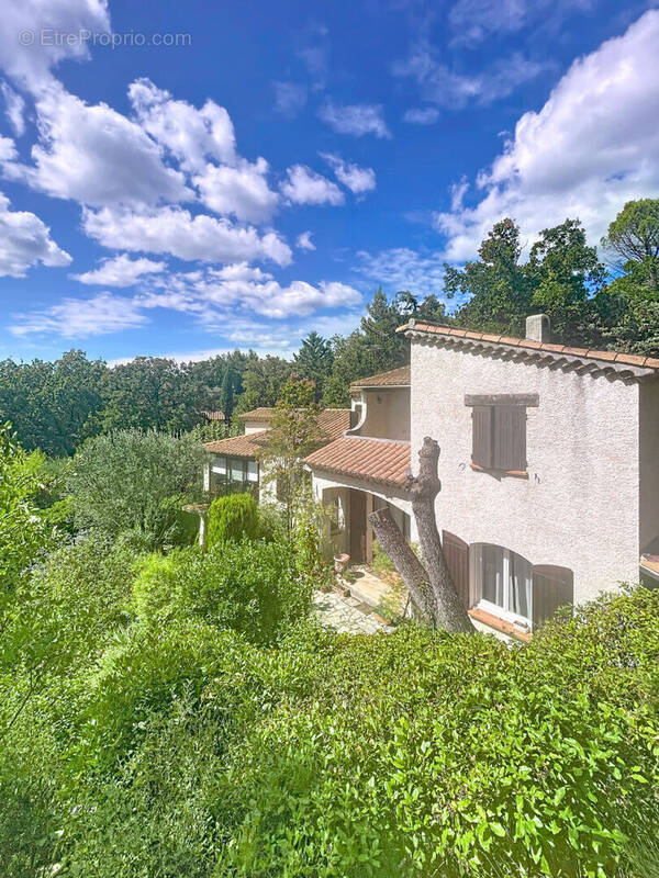 Maison à LES ANGLES