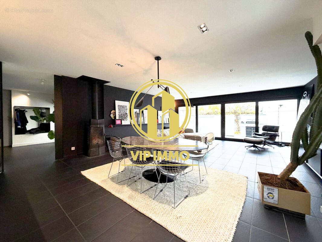 Maison à MARQUETTE-LEZ-LILLE