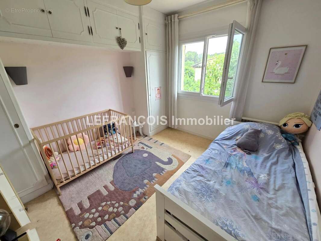 Maison à PEYMEINADE