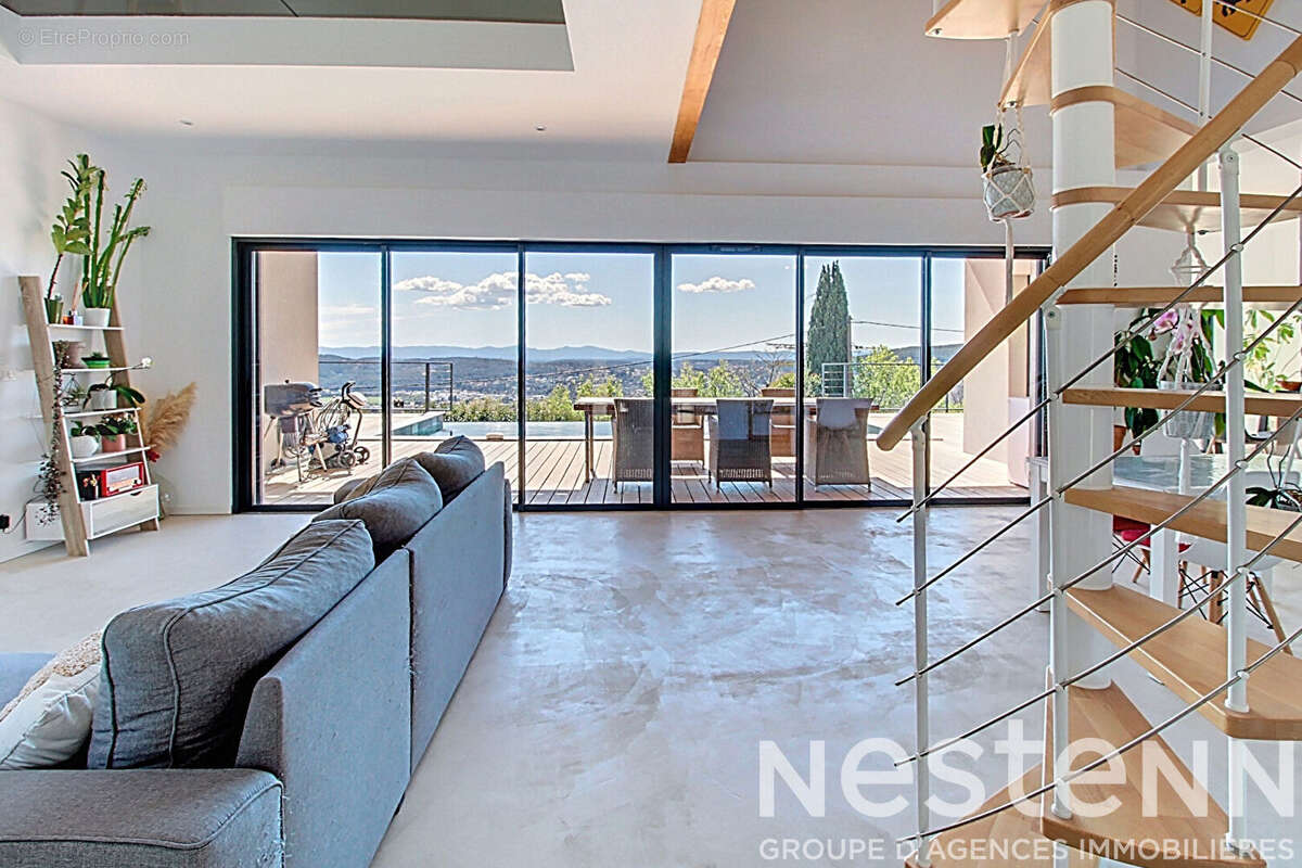 Maison à DRAGUIGNAN