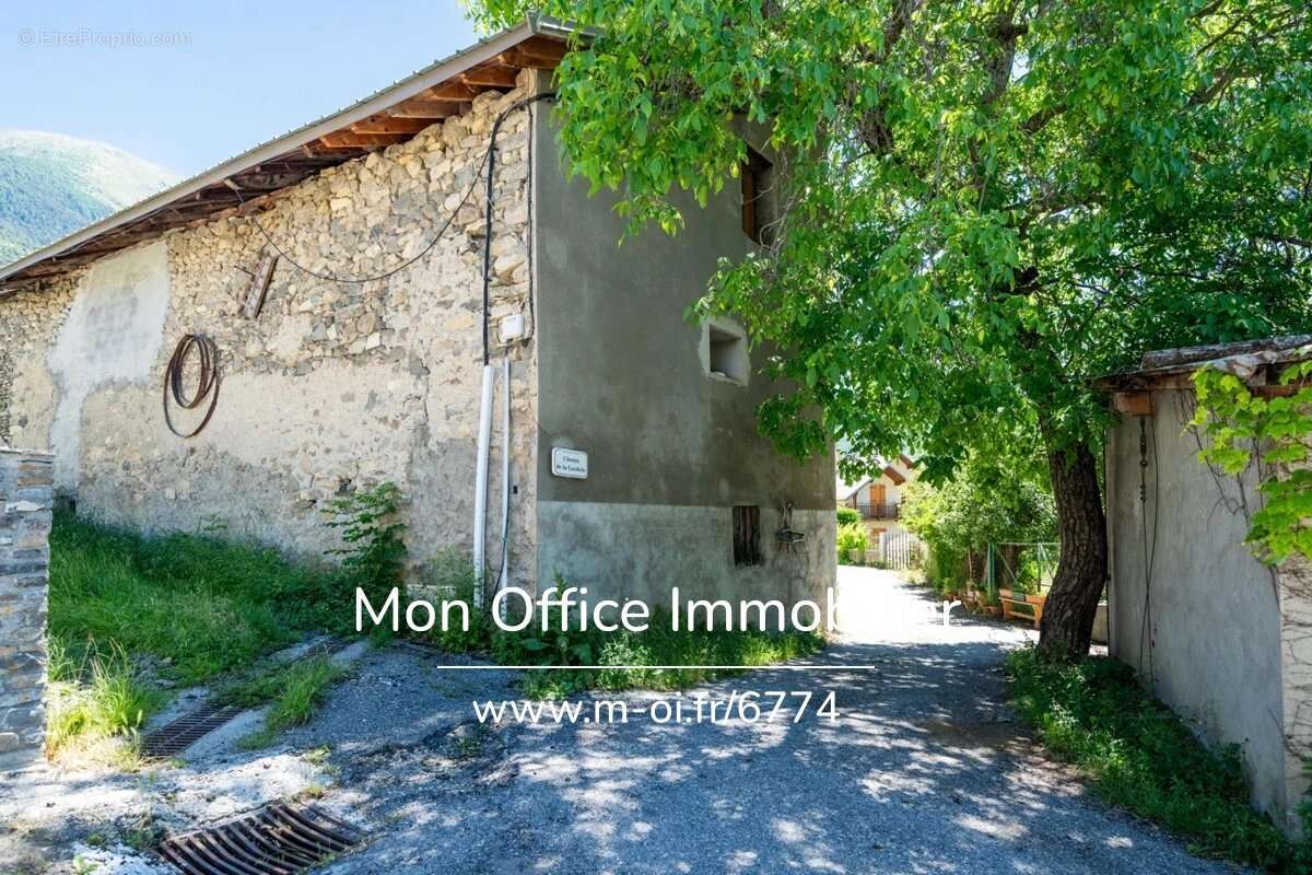 Référence : 6774-MTE - Bâtisse à rénover 150m² - orientée sud- vue Lac - photo 5
